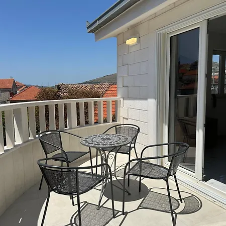 Dante 3* Trogir