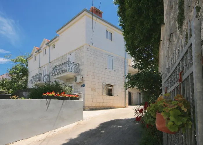 Dante 3* Trogir