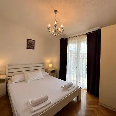 Dante Guest house 3*